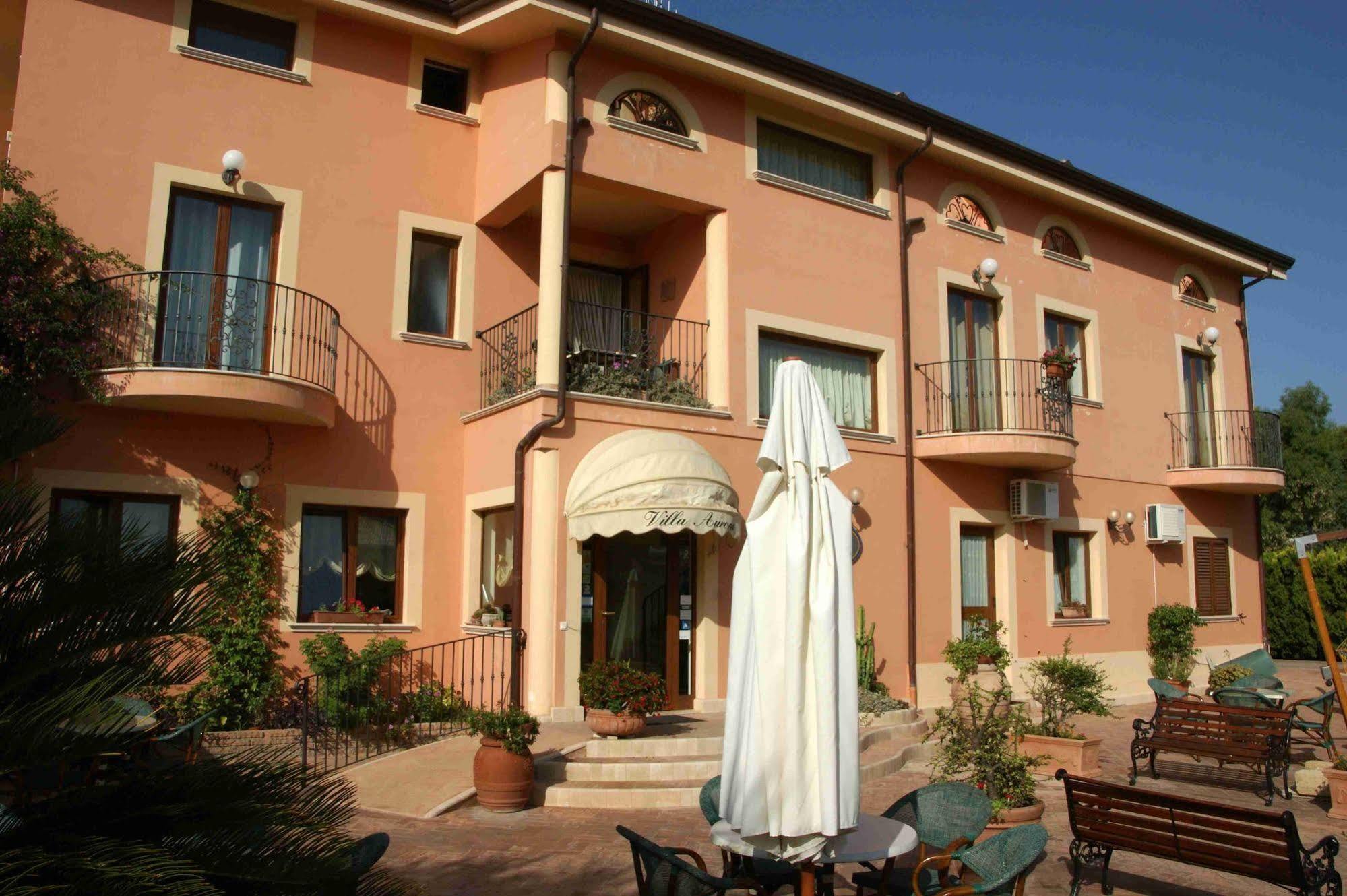 Villa Aurora Le Castella  Bagian luar foto